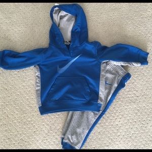Nike drift sweat outfit